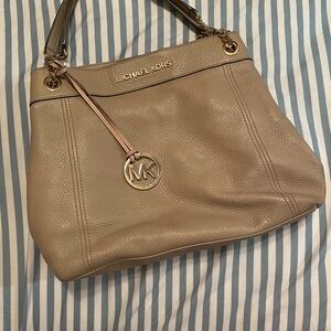 Michael Kors Beige Leather Shoulder Bag